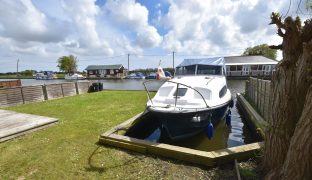 Potter Heigham - 2 Bedroom Detached House