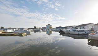 Potter Heigham - Mooring plot