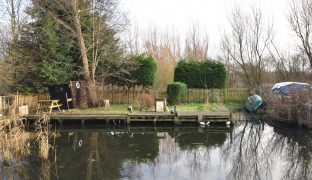 Wayford Bridge - Mooring Plot