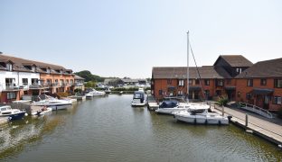 Horning - 2 Bedroom Town House