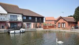 Horning - 2 Bedroom Town House