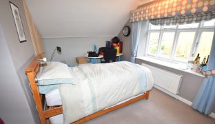 Wroxham - 5 Bedroom Detached House