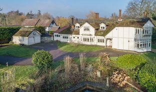 Wroxham - 5 Bedroom Detached House