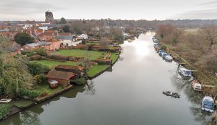 Beccles - 5 Bedroom Town House