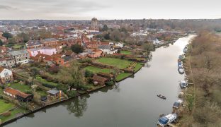 Beccles - 5 Bedroom Town House