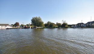 Potter Heigham - 2 Bedroom Detached Bungalow