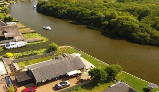 Horning - 4 Bedroom Detached bungalow