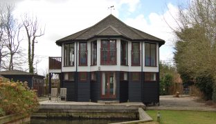 Wroxham - 3 Bedroom Detached House