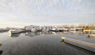 Potter Heigham - Mooring plot