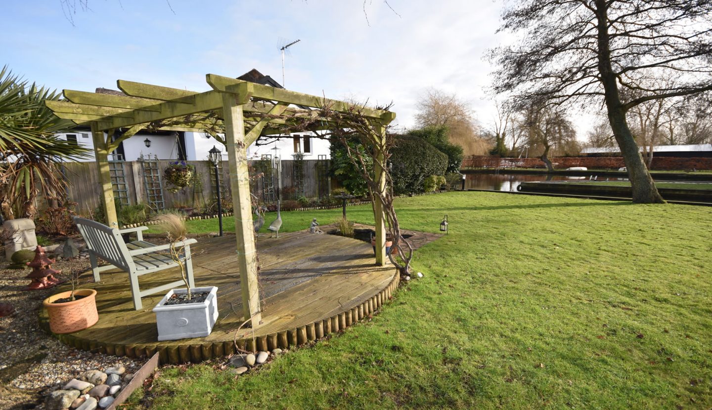 Beech Road, Wroxham Waterside Estate Agents