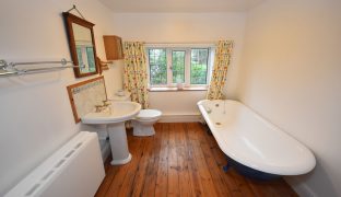 Irstead - 4 Bedroom Detached house