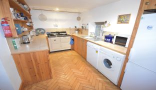 Irstead - 4 Bedroom Detached house