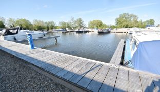 Potter Heigham - Mooring plot