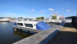 Potter Heigham - Mooring plot