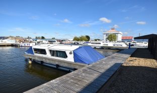 Potter Heigham - Mooring plot