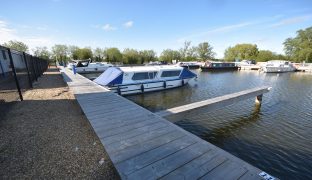 Potter Heigham - Mooring plot