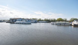 Potter Heigham - Mooring plot