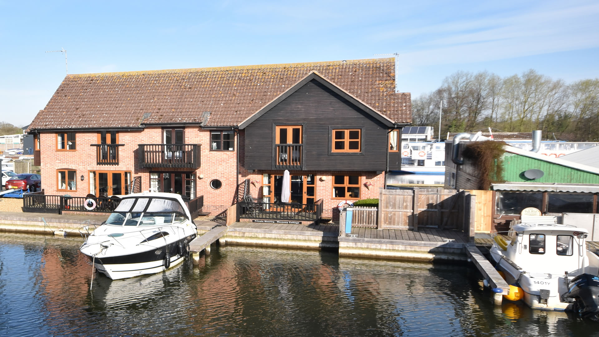 3 bedroom town house, Wroxham Waterside Estate Agents