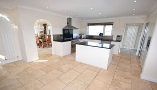 SOLD Winterton-on-Sea - 4 Bedroom Detached house