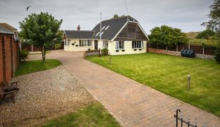 SOLD Winterton-on-Sea - 4 Bedroom Detached house