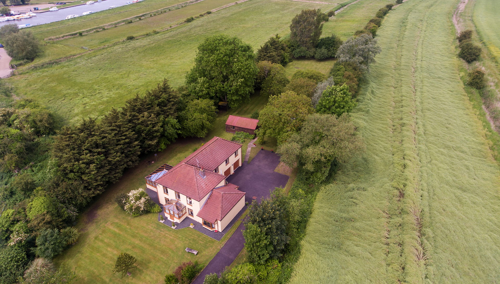 Detached House, Acle Bridge Waterside Estate Agents