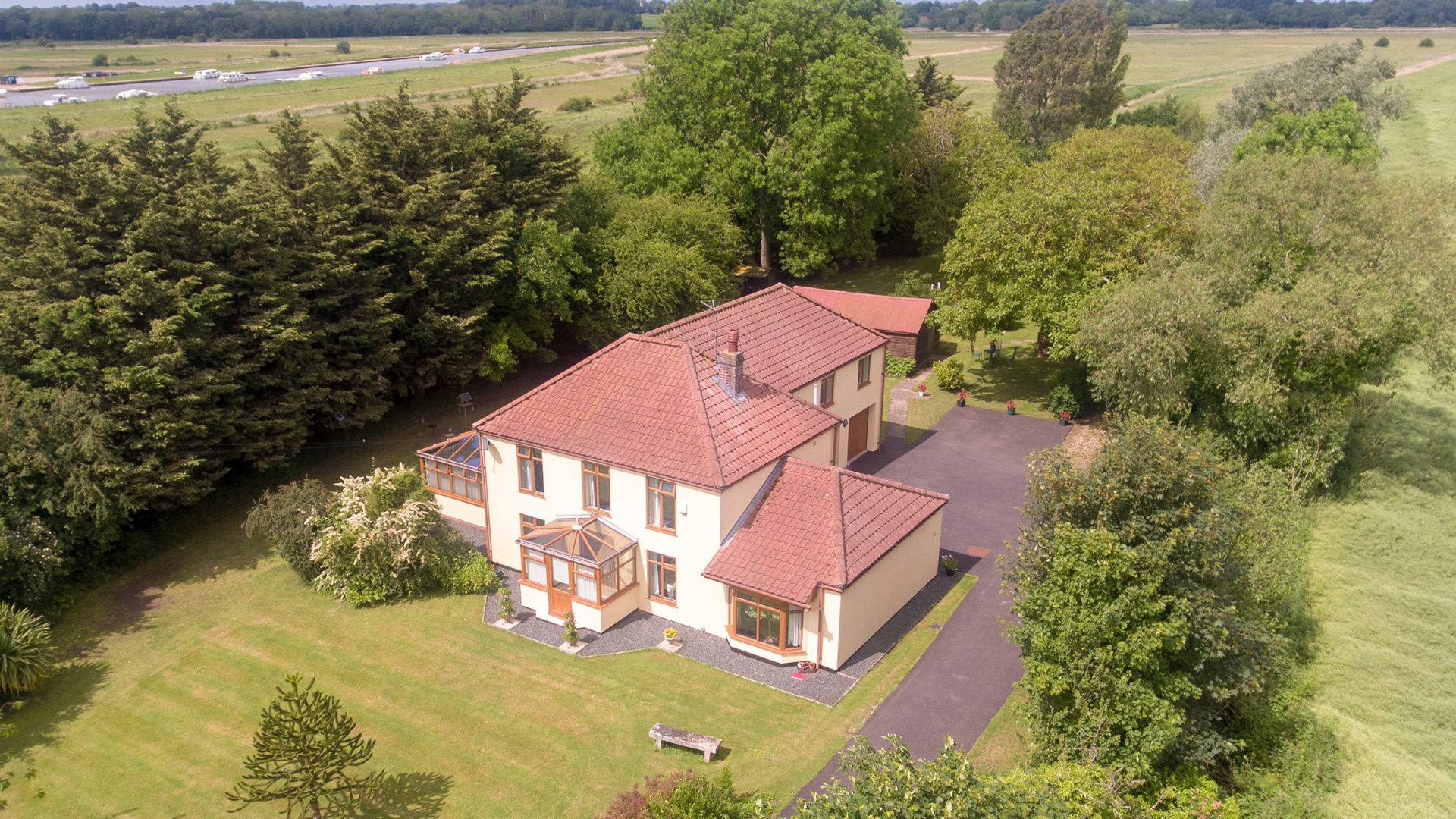 Detached House, Acle Bridge Waterside Estate Agents