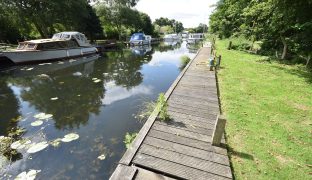 Wayford Bridge - Mooring Plot