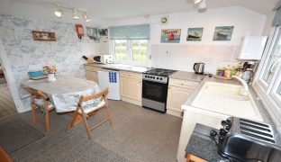 Repps with Bastwick - 2 Bedroom detached bungalow