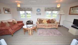 Repps with Bastwick - 2 Bedroom detached bungalow