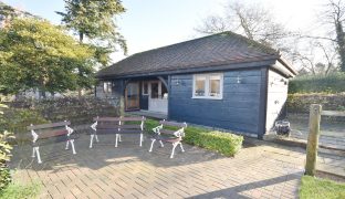 Irstead - 4 Bedroom Detached house