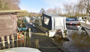 Wayford Bridge - Mooring plot