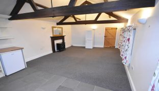 Ludham - 2 Bedroom Barn conversion