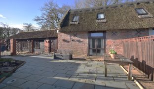 Ludham - 2 Bedroom Barn conversion