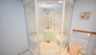 Repps with Bastwick - 1 Bedroom Detached bungalow