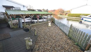 Hoveton - 2 Bedroom Detached bungalow