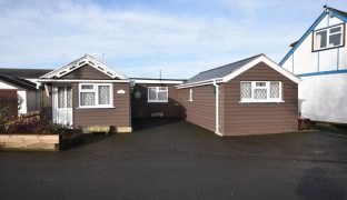 Hoveton - 2 Bedroom Detached bungalow