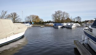 Potter Heigham - Mooring Plot