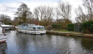 Wayford Bridge - Mooring Plot