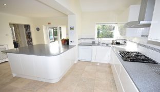 Hoveton - 3 Bedroom Detached house