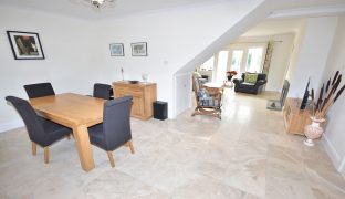 Hoveton - 3 Bedroom Detached house