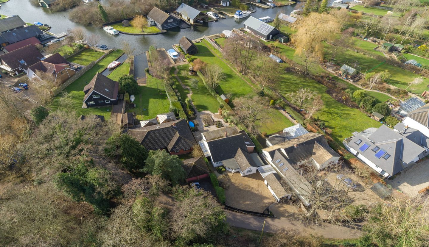 Hoveton, 3 bedroom detached house with mooring