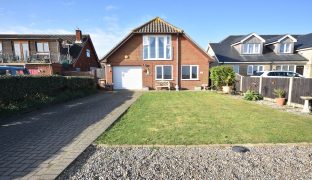 Scratby - 3 Bedroom Detached house