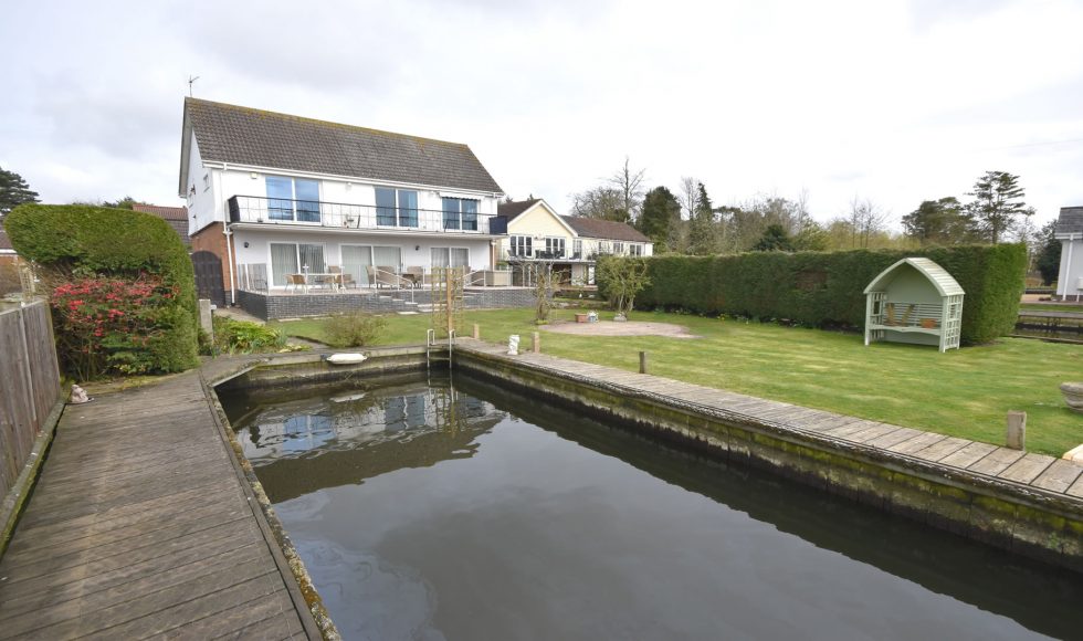 Waterside Estate Agents