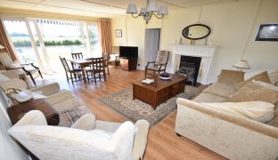 Potter Heigham - 3 Bedroom Detached bungalow