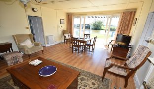 Potter Heigham - 3 Bedroom Detached bungalow