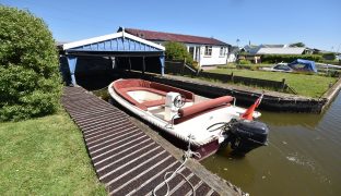 Potter Heigham - 3 Bedroom Detached bungalow