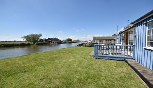 Potter Heigham - 3 Bedroom Detached bungalow