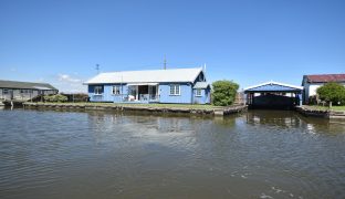 Potter Heigham - 3 Bedroom Detached bungalow