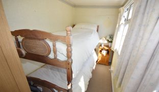 Repps with Bastwick - 3 Bedroom Detached bungalow