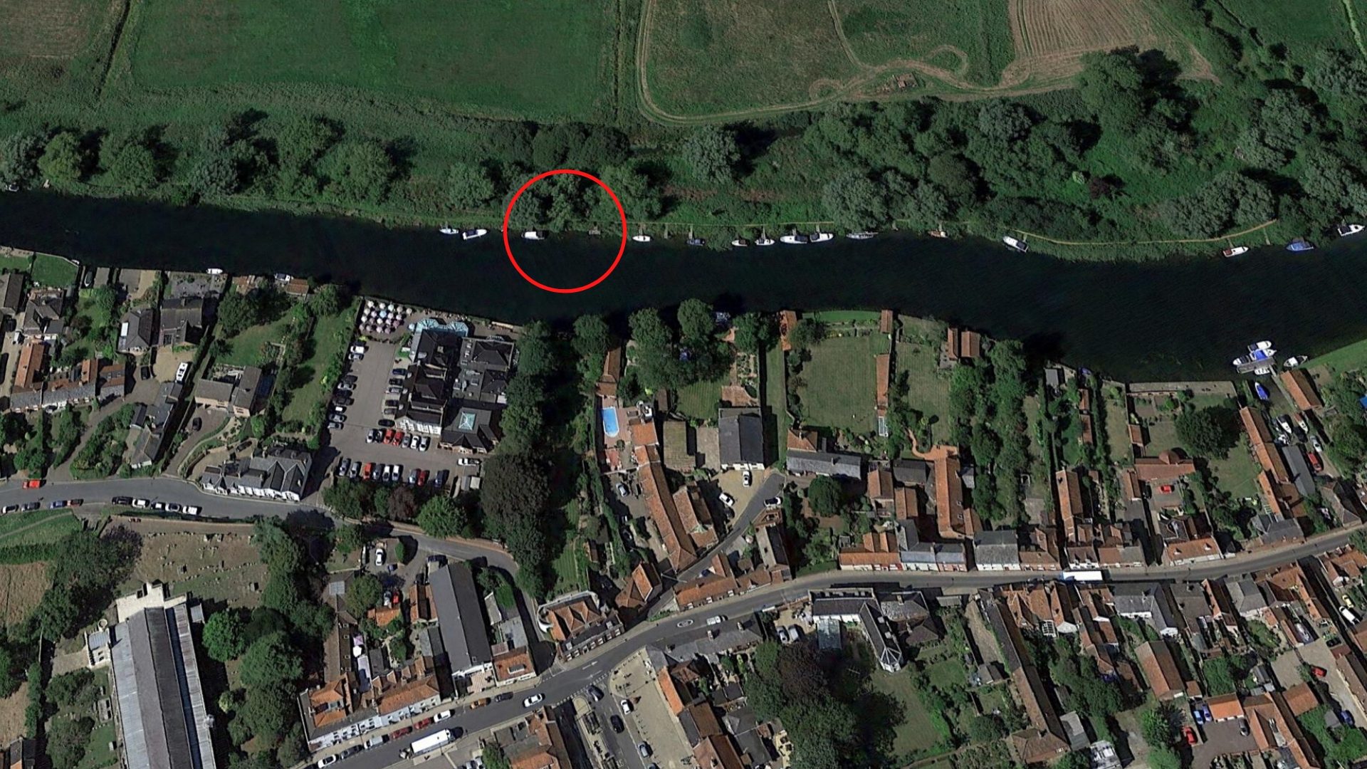 SOLD Mooring Plot, River Waveney, Beccles Waterside Estate Agents